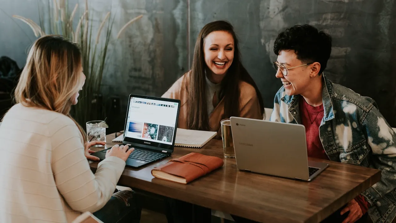 Membres du bureau exécutif et coordinateurs bénévoles de l'association